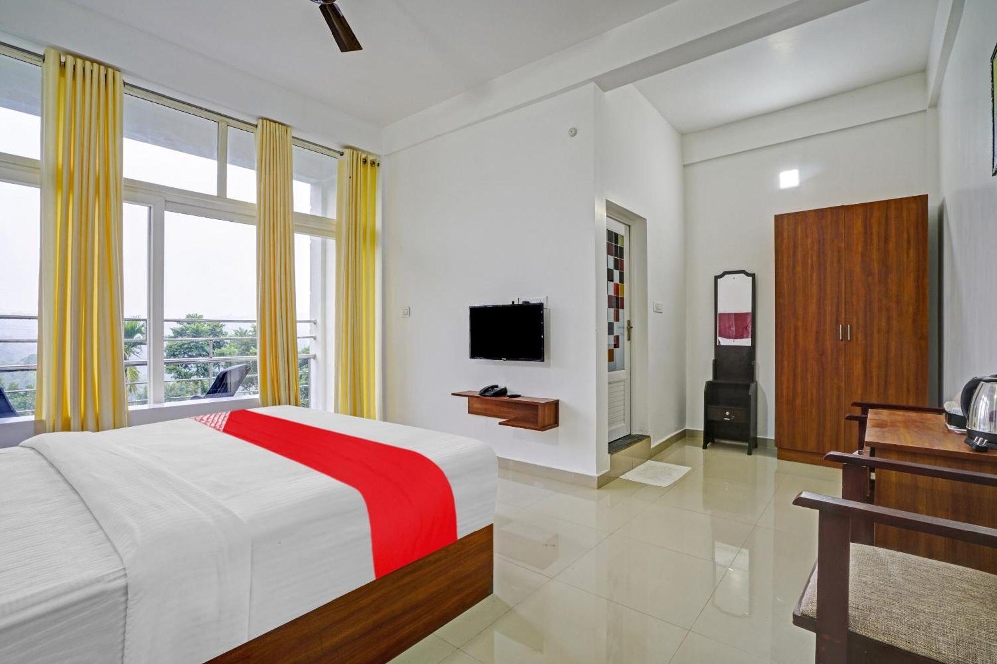 Oyo Flagship 81260 Star Lights Ξενοδοχείο Munnar Εξωτερικό φωτογραφία